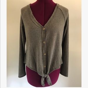 Price Drop❗️Oversize slouchy tie front button down